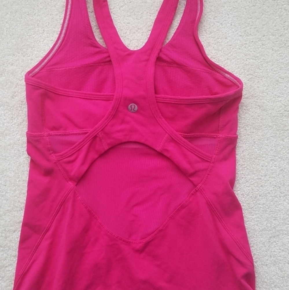 Pink Lululemon breathable mesh tank Size 4